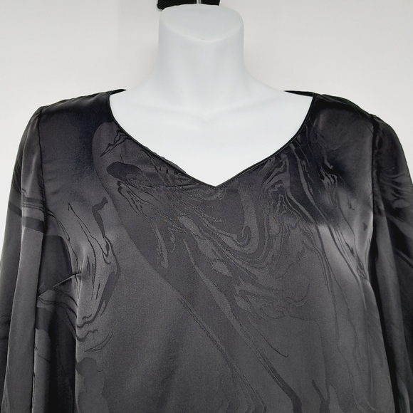 Lafayette 148 Black Abstract Print Embossed 100% Viscose Blouse Size Small‎ - Picture 3 of 8